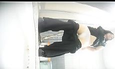 餐厅女厕全景厕拍后拍多位高颜值少妇人美B嫩