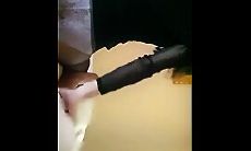 超淫少女刘雨琦私密视频流出 胯下跪舔前男友脚趾 道具猛插小穴开发第三洞 被爆操到失神