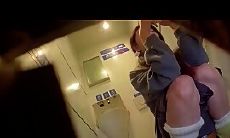 3月厕拍系列 近距离偷拍多个青春小妹嫩穴