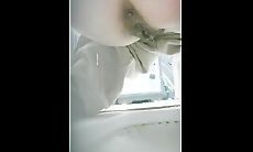 商场女厕双镜头偷拍大肥逼短发少妇 没找到纸擦B还好兜里有