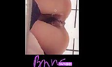 十二月流出六【精品厕拍】BMW高价收费群 女厕高颜值美女补光偷拍