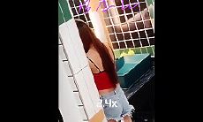 十二月流出【精品厕拍】BMW高价收费群 女厕高颜值美女补光偷拍