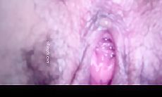 新流出卷毛哥 写字楼女厕所抄底独特视角偷拍几个白领小姐姐的逼逼和菊花