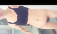 极品熟女 第一视角近距离贴脸开大，疯狂艹逼，亲吻情意绵绵，叫声特淫荡特刺激！