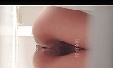 七月份最新精品厕拍 大神猫眼原创手持闯拍商场女厕近距离高清偷拍几个颜值御姐美女尿尿
