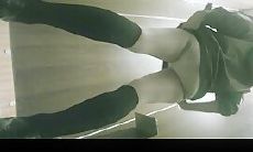 KTV厕拍女厕所固定摄像头全景后拍 11位喝多了的美女各种鲍鱼