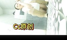 市场女厕全景偷拍 几位极品小姐姐的各种美鲍
