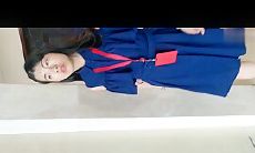 杂志社女厕所全景偷拍厕拍美女职员张着小口的鲍鱼