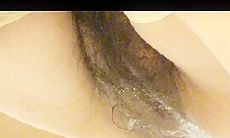 超市内女厕所全景偷拍厕拍 高跟美少妇的干净美鲍鱼