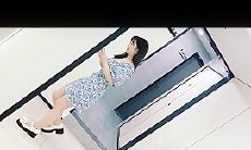 十二月最新流出 偷拍女厕所高档写字楼 几个白领小姐姐尿尿