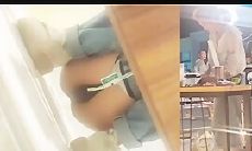 大神假扮豪宅业主 搭讪小区售楼部的小姐姐女厕偷拍尿尿连续几次偷拍夜市摆摊老板娘