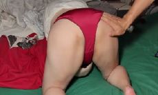 大奶熟女阿姨 自己掰开 爽不爽几次了 好舒服 身材丰腴 在家撅着大肥屁屁 扒开骚逼被大叔无套输出