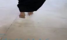 海角富姐少妇杀手野兽绅士 陪离异少妇逛街，低胸裙高跟鞋，欲望上头拉到KTV就是爆操