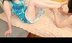 熟女人妻吃鸡啪啪 要要想要 无毛粉鲍鱼被舔的受不了尿尿狂喷 撅着大屁屁后入内射