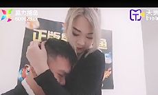 chinese porn(天美传媒)(tmxl-001)女间谍潜入下春药色诱